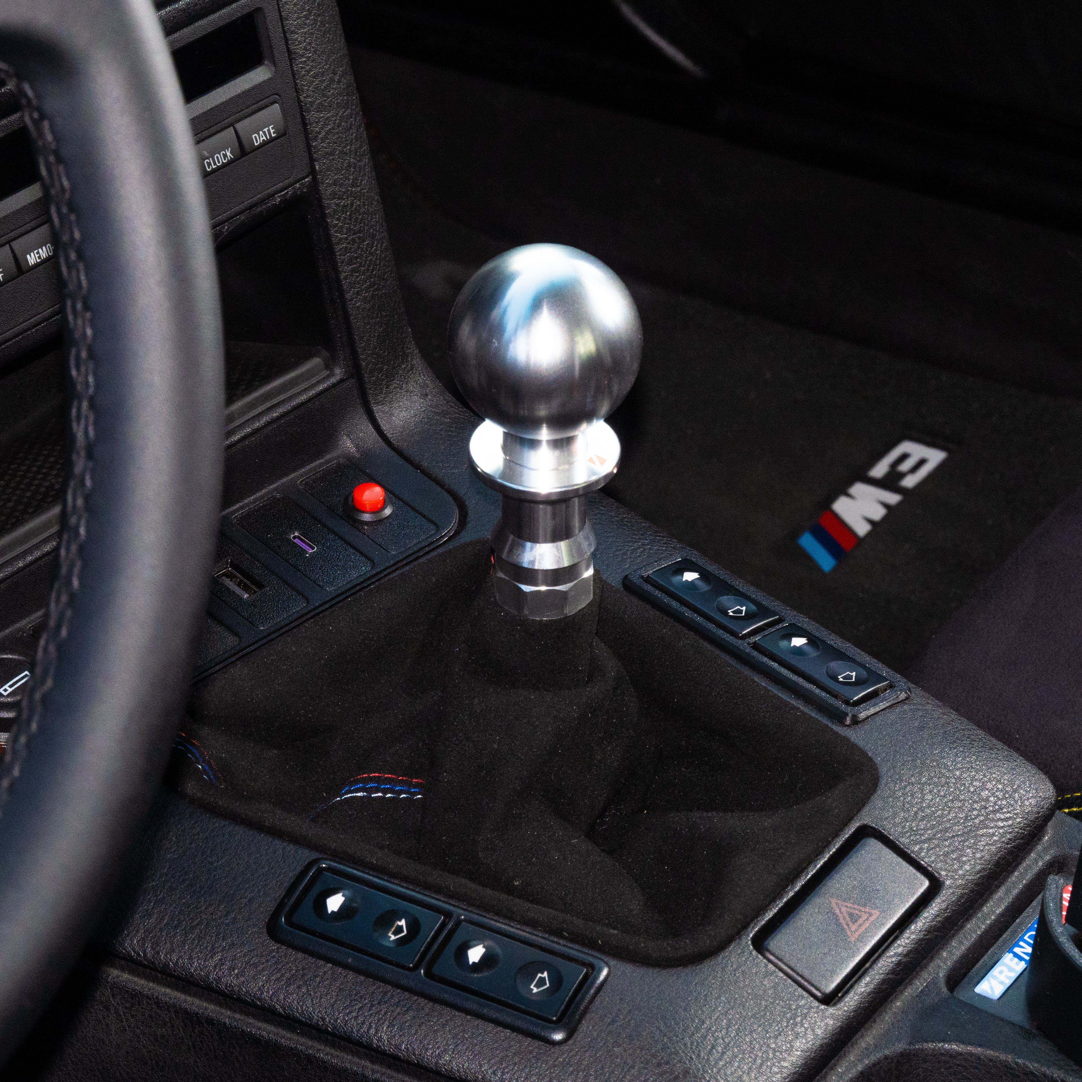 E30