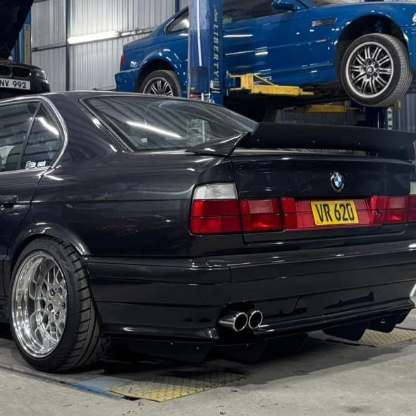 BMW E34 REAR DIFFUSER KIT V2 - Image 4