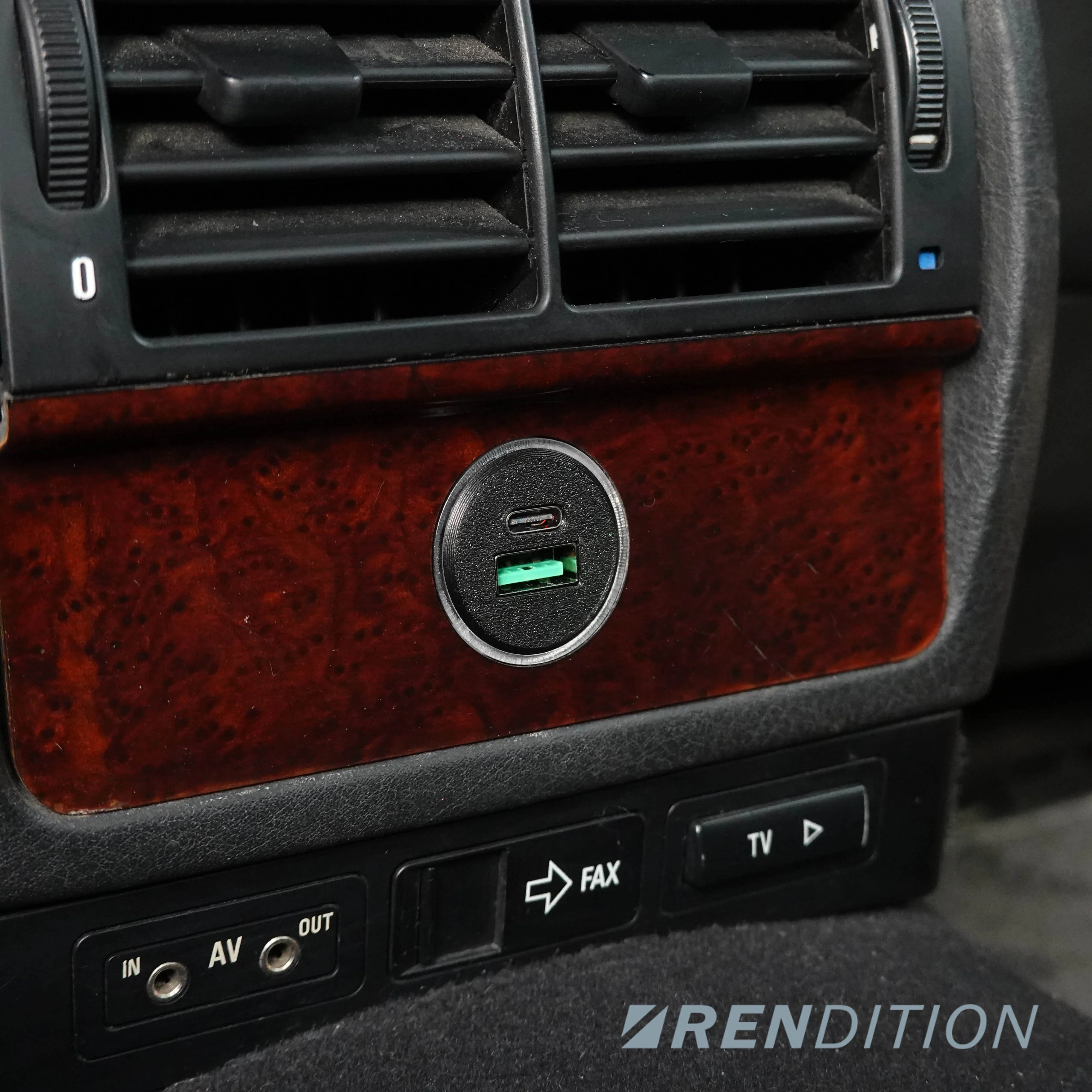 BMW E38 REAR SOCKET USB CHARGER - Image 8