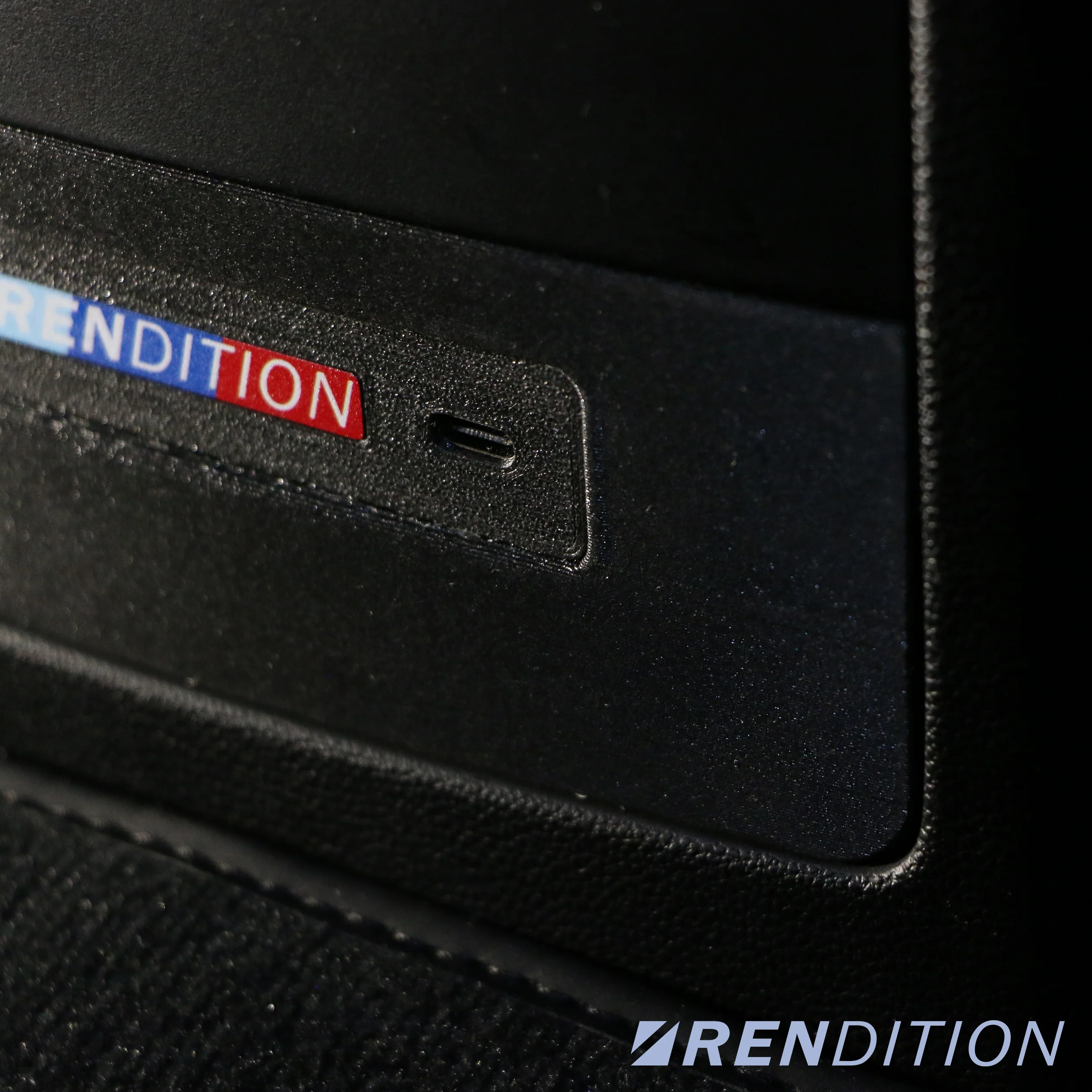 BMW E90 E91 USB Charger for Rear Seat - Image 7